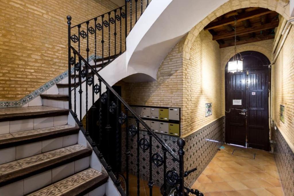 Precioso Apartamento - Localizacion Ideal **Wifi - A/C** Sevilla Eksteriør bilde